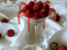 Fot. Biedrosia, Lekki krem z owocami