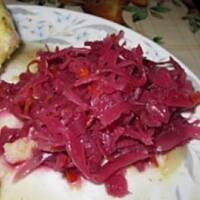 Sałatka z czerwonej kapusty na zimę