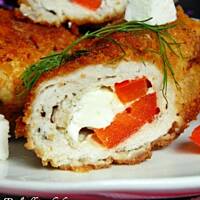 Roladki schabowe z fetą i papryką