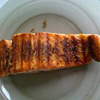 Łosoś (ryba) w sosie koperkowym