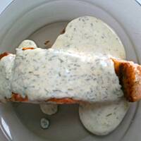 Łosoś (ryba) w sosie koperkowym