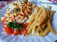 Fot. Mama - Różyczki, Makaron kokardki  z sosem szynkowo -  warzywnym bardzo szybki