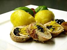 Fot. Anai, Piersi z kurczaka ze śliwkami