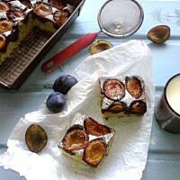 Waniliowo - kakaowe ciasto ze śliwkami