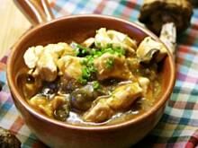 Fot. APM, Kurczak w sosie grzybowo pomidorowym