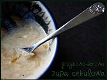 Fot. marialeksandra, Grzybowo-serowa zupa cebulowa, czyli obiad w 18 minut