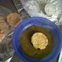 Baklazanowe kieszonki, nadziewane serem i pomidorami