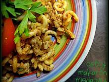 Fot. marialeksandra, Ostry makaron migdałowy, czyli obiad w 18 minut