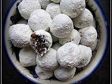 Fot. marialeksandra, Trufle owsiano-daktylowe bez cukru, czyli deser w 18 minut