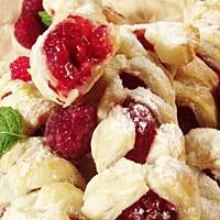 Maliny w cieście francuskim