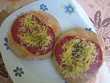 Fot. MonikaMariolka, Pitta a'la pizza