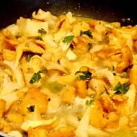 Polędwiczka z cukinią i kurkami