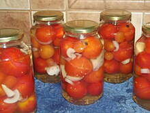 Fot. Izabela Nowak, Pomidory w żelatynie