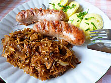 Fot. Mama - Różyczki, Kapusta kiszona smażona z pieczarkami i cebulą do obiadu