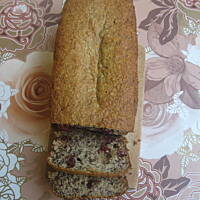 Chlebek bananowy z żurawiną i kokosem