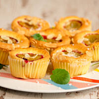 Babeczki puszyste ze śliwkami