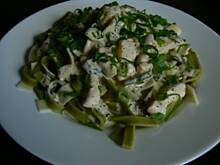 Fot. BernadettaP, Ekspresowy makaron z kurczakiem i cukinią