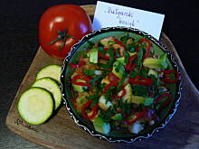 Fot. BernadettaP, Pyszna paląca sałatka ziemniaczna z awokado i sosem z limonki