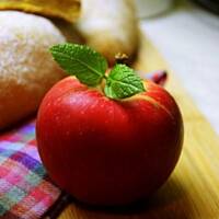 Drożdżówki z jabłkiem