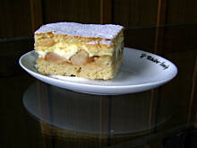 Fot. kromselka, Szarlotka z budyniową pianką