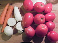 Fot. dariadb, Pomidorówka z ryżem i pulpecikami