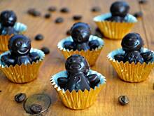 Fot. MIENTA, Domowe czekoladki kawowo-kokosowe