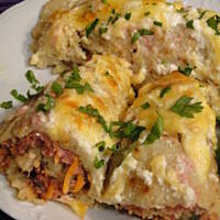 Roladki ziemniaczane z mięsem mielonym