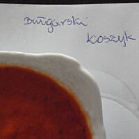 ostry sos z pieczoną papryką do pizzy