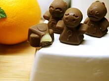 Fot. APM, Czekoladki z nadzieniem pomarańczowym