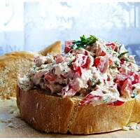 Pasta tuńczykowa z koperkiem