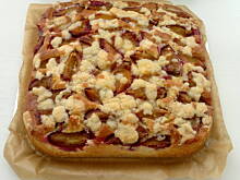 Fot. Barb82, Jogurtowe ciacho ze śliwkami i kruszonką