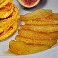 Dyniowe placuszki z karmelizowanymi jabłkami