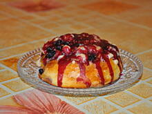 Fot. miguela88, drożdżówki z jagodami