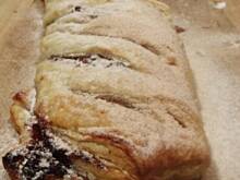 Fot. Agiatis, Ciasto francuskie z powidłami