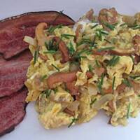 Jajecznica z rydzami