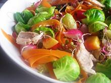 Fot. Jola66, Sałatka z blanszowanych warzyw i kurczaka
