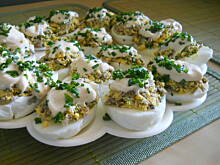 Fot. BKN, Jajka faszerowane pieczarkami