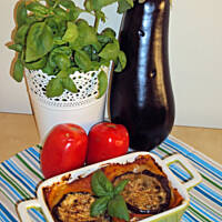 Pomidorowe lasagne z grillowanym bakłażanem