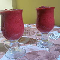 Koktajl mocno malinowy