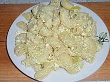 Fot. wiewiora1311, Szybki obiad - Makaron z masełkiem, wegetą i cebulką