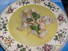 Fot. pwyso, zupa porowo-cebulowa z serem i grzankami