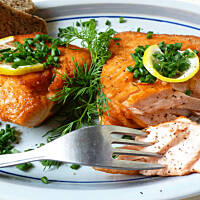 Łosoś ze szczypiorkiem