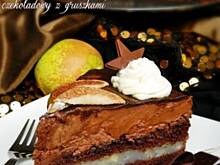 Fot. Mloda, Tort czekoladowy z gruszkami