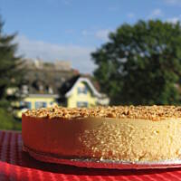 Słoneczny sernik mrożony