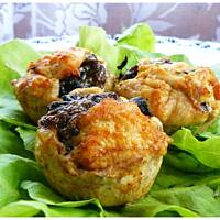 Mięsne muffiny z pieczarkową niespodzianką