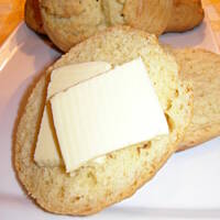 Miodowe mini bułeczki