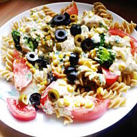 makaron w sosie śmietanowo serowym