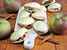 Fot. MIENTA, Szybkie i łatwe pierożki z jabłkami