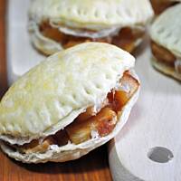 Szybkie i łatwe pierożki z jabłkami