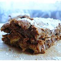 Brownie chlebowe z malinami